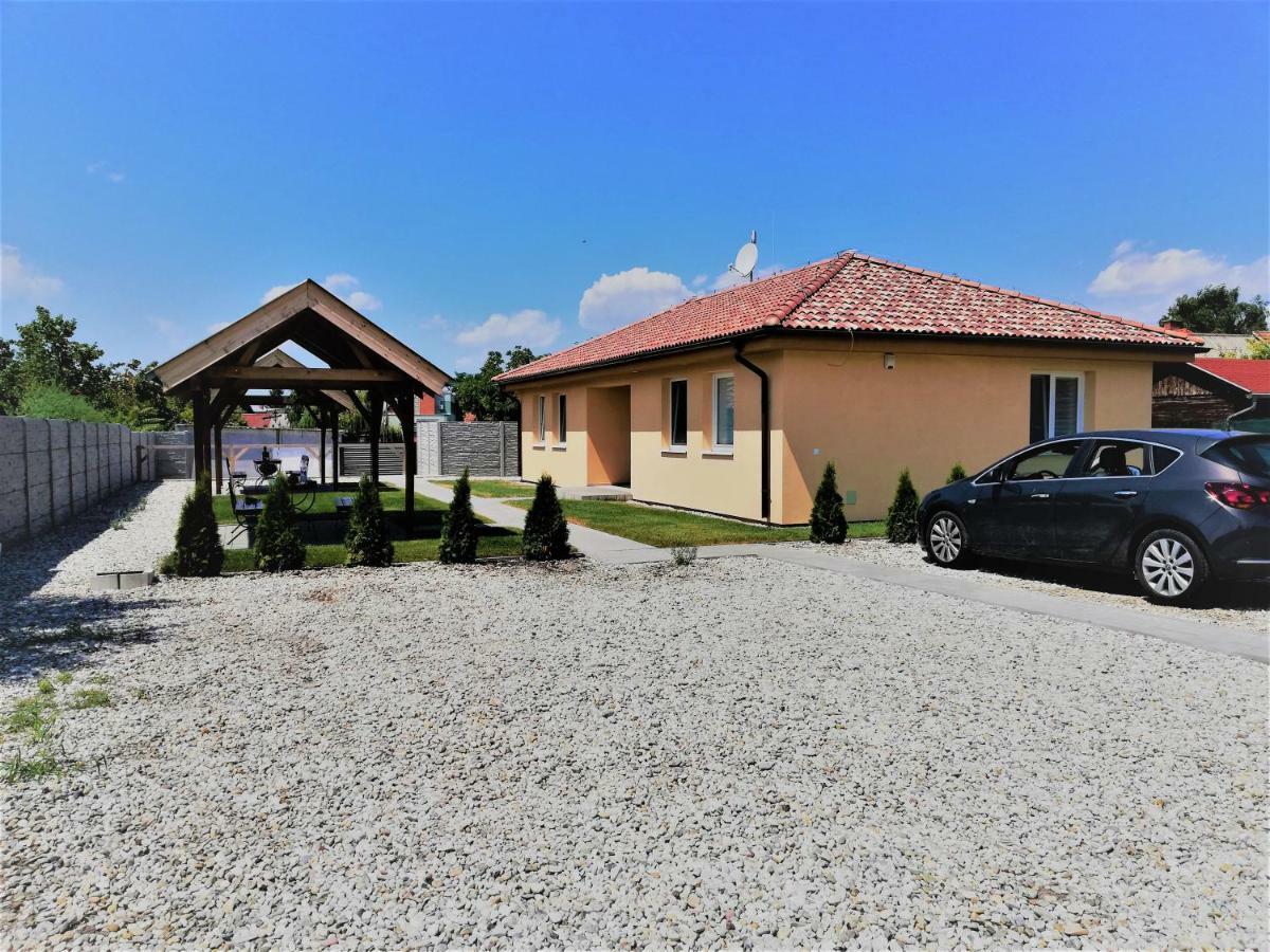 Balbo Apartment Veľký Meder Екстериор снимка